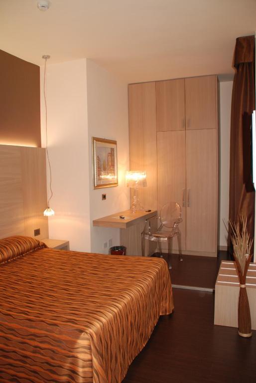 Hotel Paris Mestre