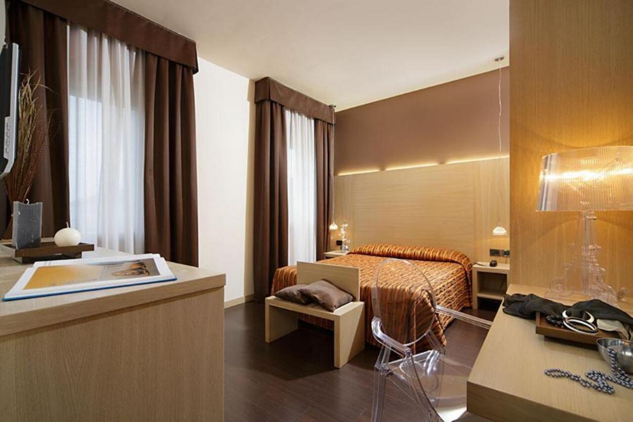 Paris Hotel Mestre
